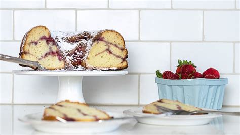 strawberry-jam-cake-recipe-nourish-and-nestle image