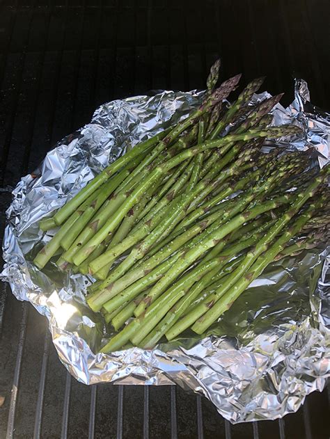 smoked-asparagus-recipe-diaries image