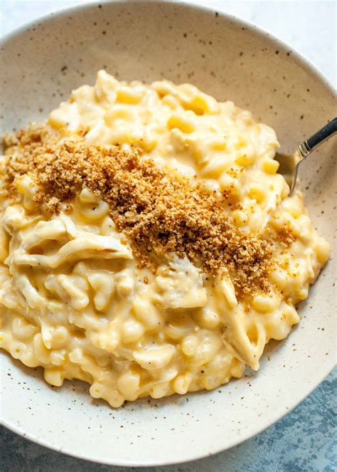 easy-chicken-mac-and-cheese image