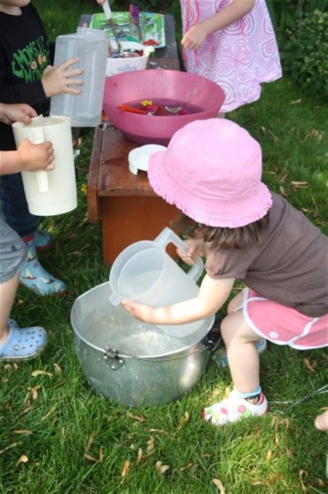 garden-soup-water-and-garden-sensory-play-happy image