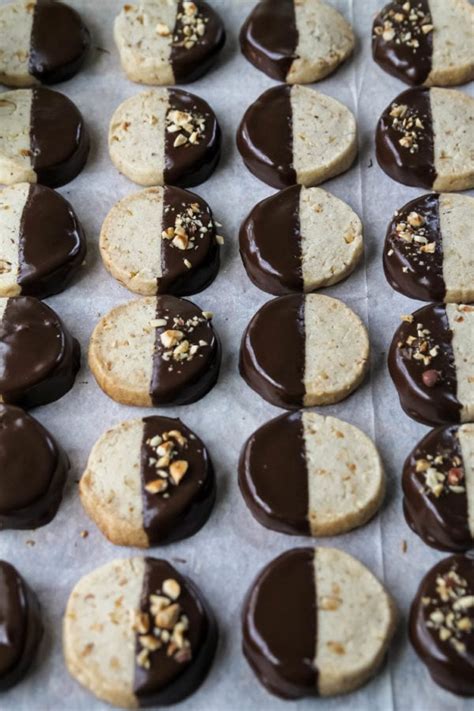 chocolate-dipped-hazelnut-shortbread-cookies-lions image