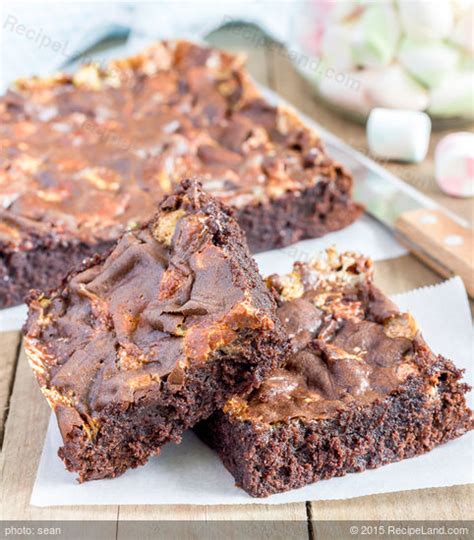 delicious-marshmallow-brownies image