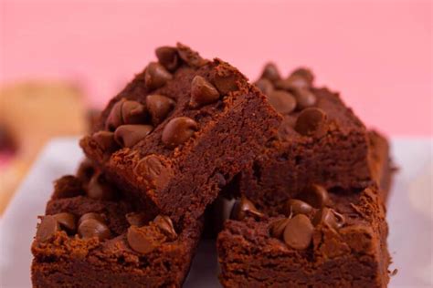 how-to-make-paula-deens-famous-brownies image