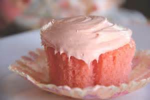 4-ingredient-kool-aid-cupcakes image