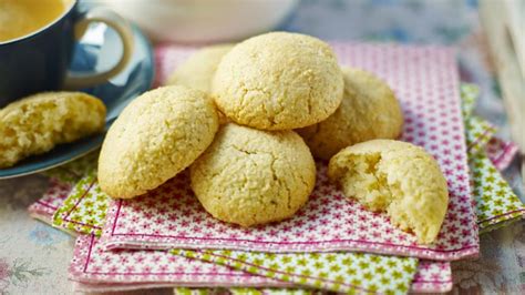 amaretti-biscuits-recipe-bbc-food image