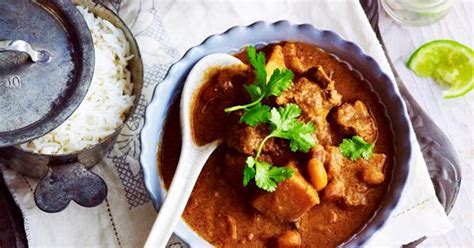 slow-cooker-massaman-beef-curry-australian image