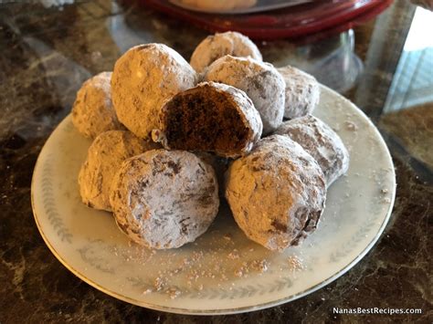 double-chocolate-snowball-cookies-nanas-best image