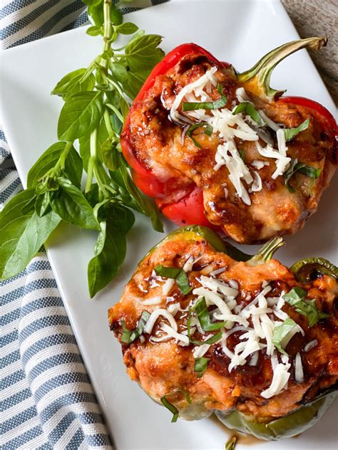 italian-stuffed-peppers-with-ricotta-and-chicken image