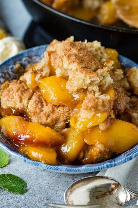old-fashioned-southern-peach-cobbler-recipe-oh image
