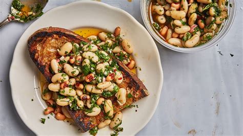 45-white-bean-recipes-for-soups-salads image