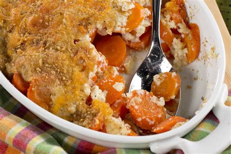 cheddar-crusted-carrot-casserole image