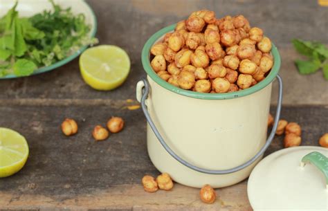 roasted-chickpeas-recipe-by-archanas-kitchen image