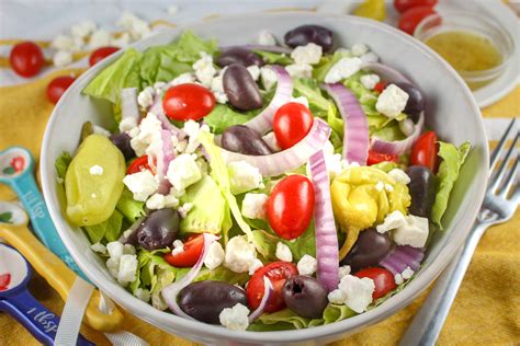 copycat-panera-greek-salad-dressing-the-food-hussy image