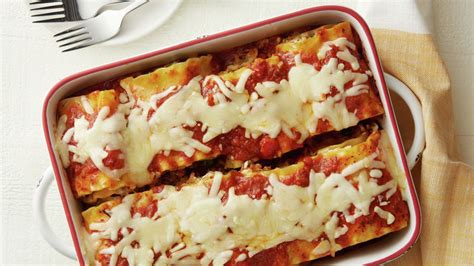 freezer-friendly-sausage-lasagna-rolls image