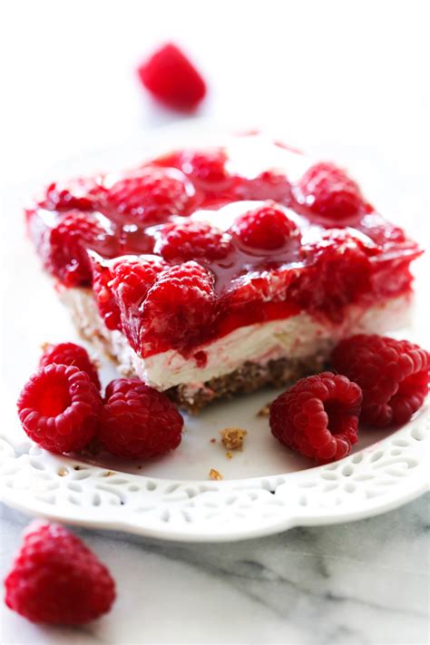 raspberry-pretzel-jello-dessert-chef-in-training image