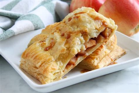 puff-pastry-apple-slab-pie-recipe-food-fanatic image