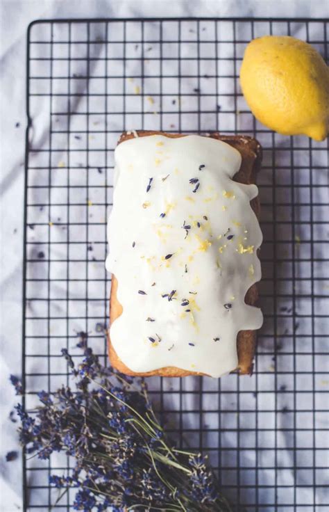 nigella-lawsons-perfect-every-time-lemon-drizzle-cake image