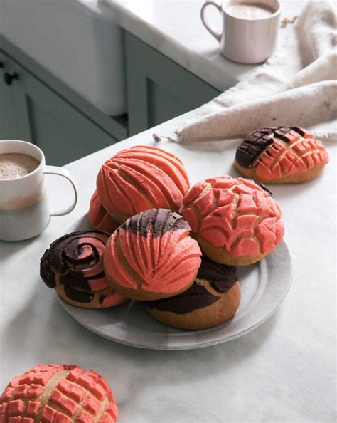 conchas-mexican-pan-dulce-a-cozy-kitchen image