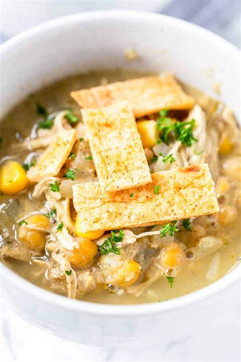 how-to-make-white-chicken-chili-the-tortilla-channel image