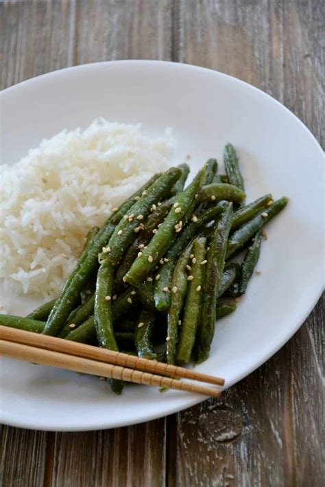 stir-fry-sesame-green-beans-planty-of-eats image