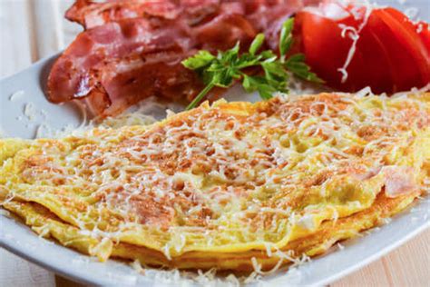 bacon-cheese-omelette-recipe-how-to-make-bacon image