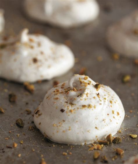 vanilla-bean-meringues-extract-from-classic-cookies-with image
