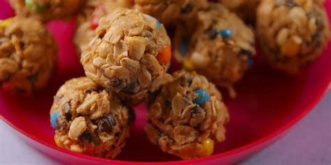 best-trail-mix-bites-recipe-how-to-make-trail-mix image