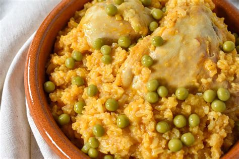 arroz-con-pollo-cuban-chicken-and-rice-cook2eatwell image