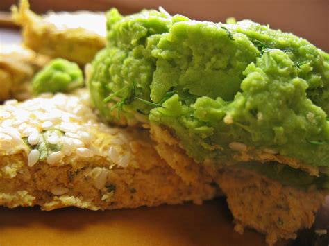 mashed-peas-is-a-new-snack-that-can-be-an-avocado image