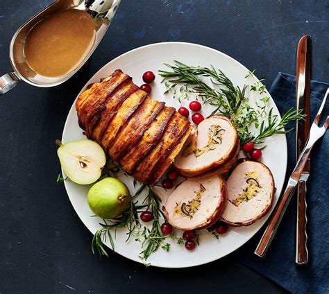 turkey-roulade-with-bourbon-gravy-sysco-foodie image