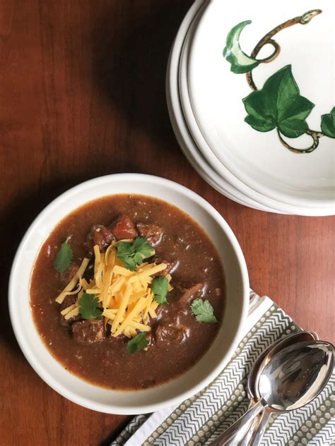 how-to-make-ggs-classic-texas-style-chili-garden image