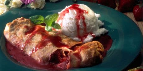 best-strawberry-cream-cheese-crepes-recipes-food image