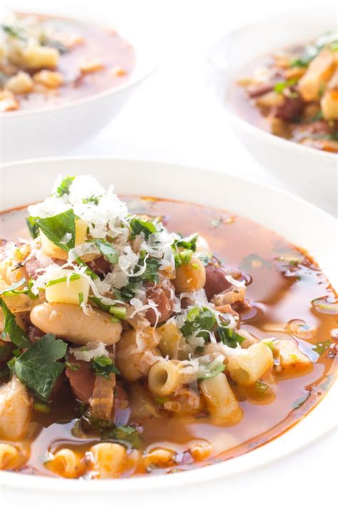 italian-bean-and-pasta-soup-eating-made-easy image