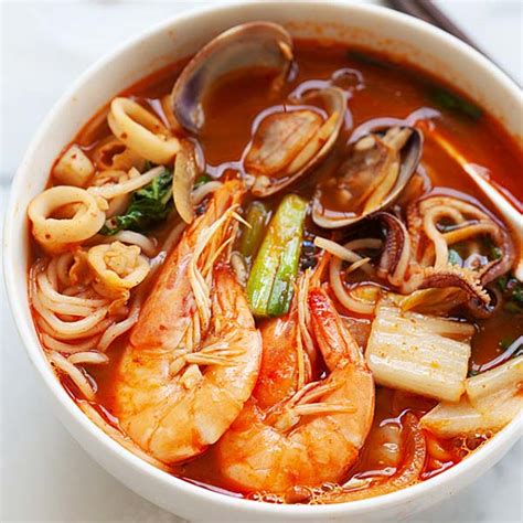 jjamppong-korean-seafood-noodle-soup-rasa-malaysia image