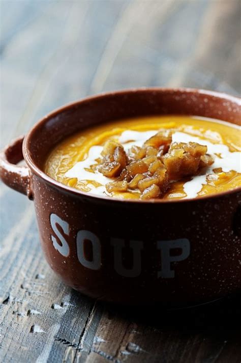 butternut-squash-soup-with-caramelized-apples image