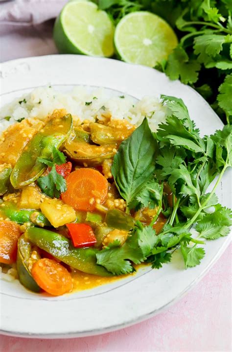 thai-pineapple-yellow-curry-with-vegetables-sprinkles image