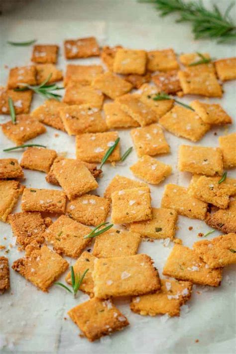 easy-keto-crackers-with-just-2-ingredients-ketoconnect image