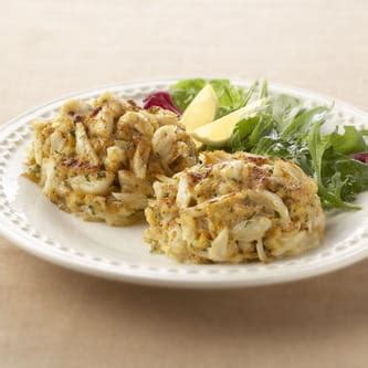 classic-old-bay-crab-cakes-club-house-for-chefs image