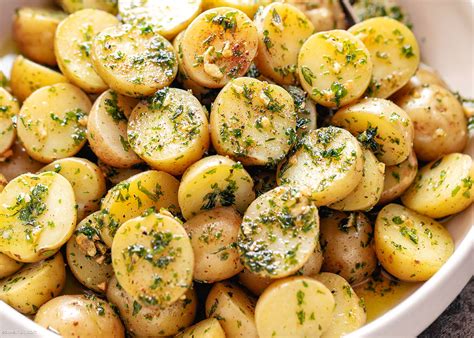 fried-potatoes-recipe-with-garlic-browned-butter-how image