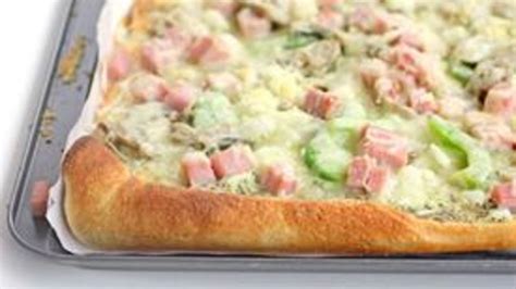 ham-and-swiss-mushroom-pizza image