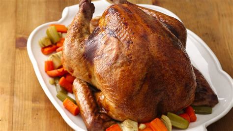 orange-spice-roast-turkey-recipe-pillsburycom image