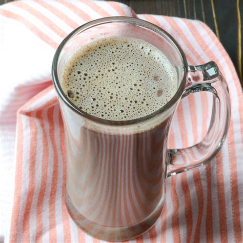 creamy-irish-mocha-latte-quick-easy-garlic-zest image