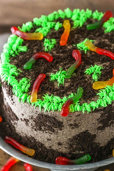 dirt-cake-amazing-chocolate-cake-recipe-for image