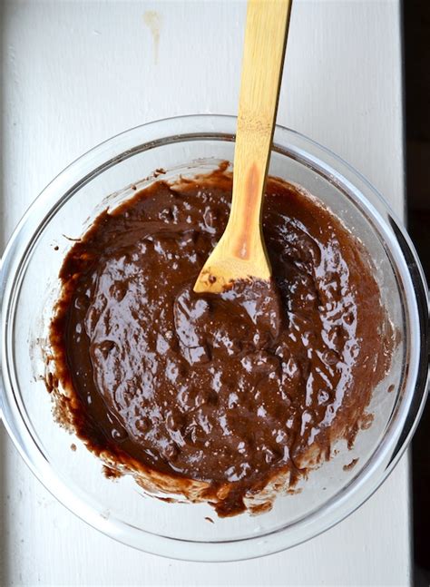 rachel-schultz-peanut-butter-crackle-brownies image