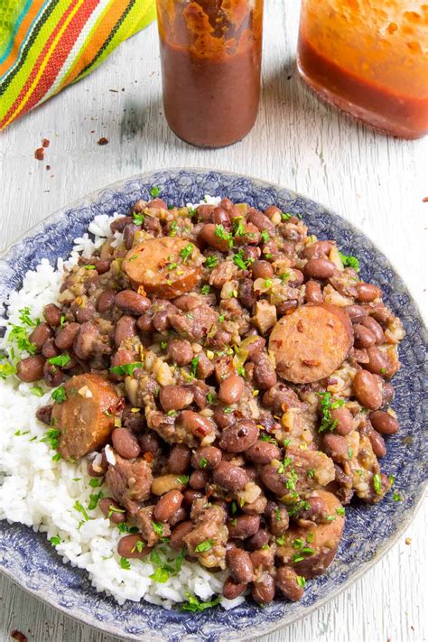 cajun-red-beans-and-rice-recipe-chili-pepper image