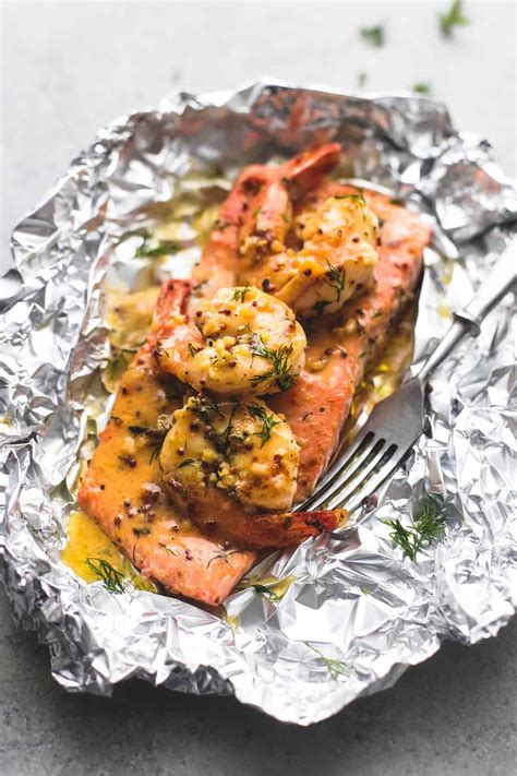 garlic-dijon-shrimp-and-salmon-foil-packs-creme-de image