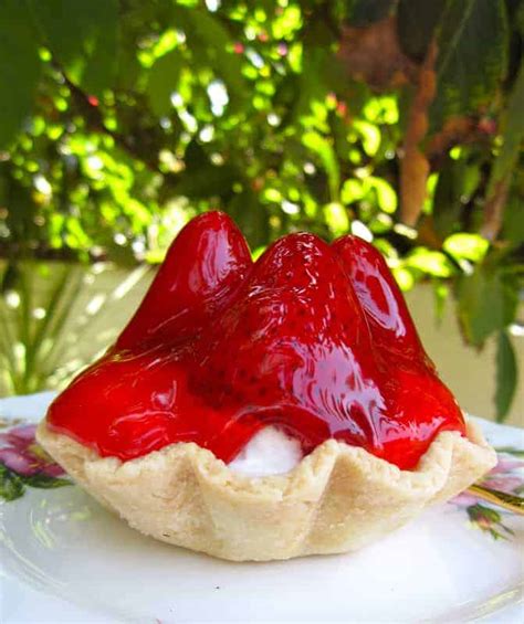 strawberry-tarts-scottish-style-christinas-cucina image