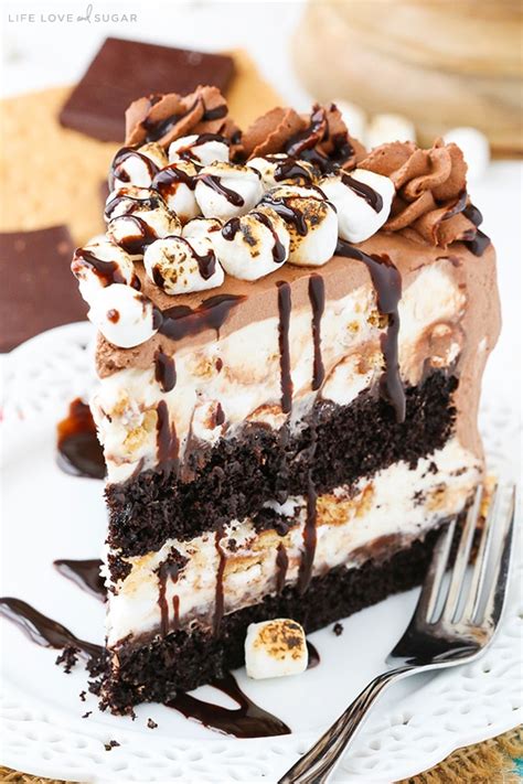 smores-ice-cream-cake-the-best-ice-cream-cake image