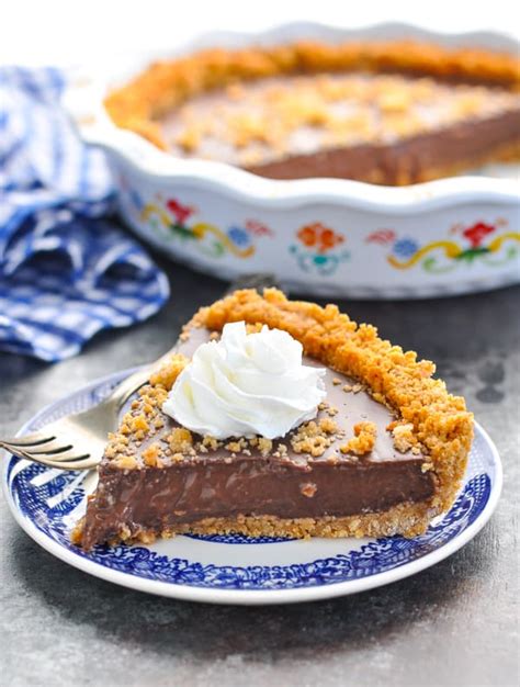 chocolate-pudding-pie-the-seasoned-mom image