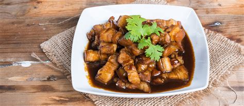 6-most-popular-thai-pork-dishes-tasteatlas image
